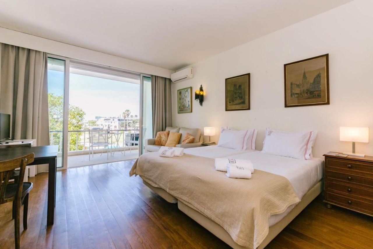 Rent4Rest Estoril Beachfront Apartments Exteriör bild