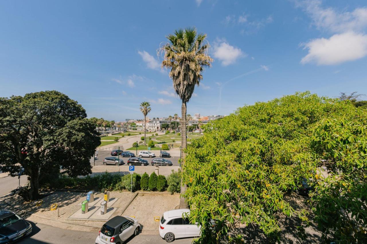 Rent4Rest Estoril Beachfront Apartments Exteriör bild